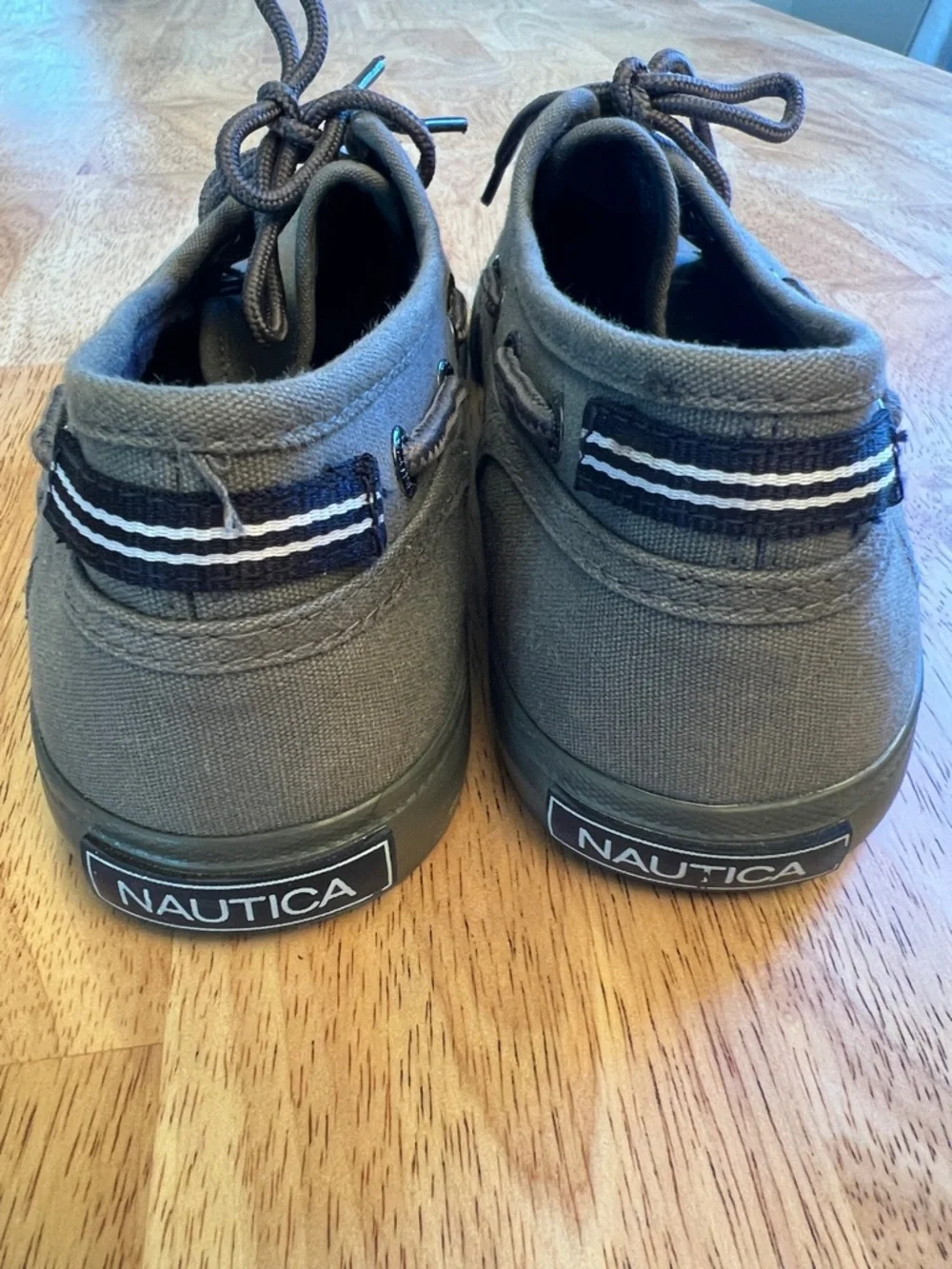Nautica Spinnaker Youth Gray Boat Shoes US size 5 or EU 37 - Picture 6 of 14